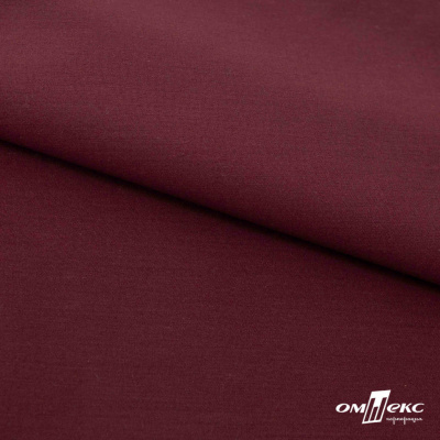 Ткань сорочечная стрейч 19-1528, 115 гр/м2, шир.150см, цвет бордо - купить в Гатчине. Цена 310.89 руб.